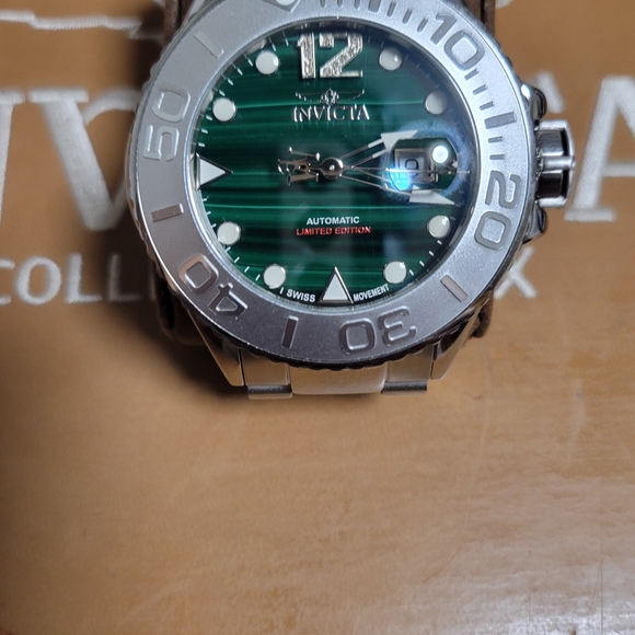 Invicta Green and Silver Men's Watch - Picture 1 of 3